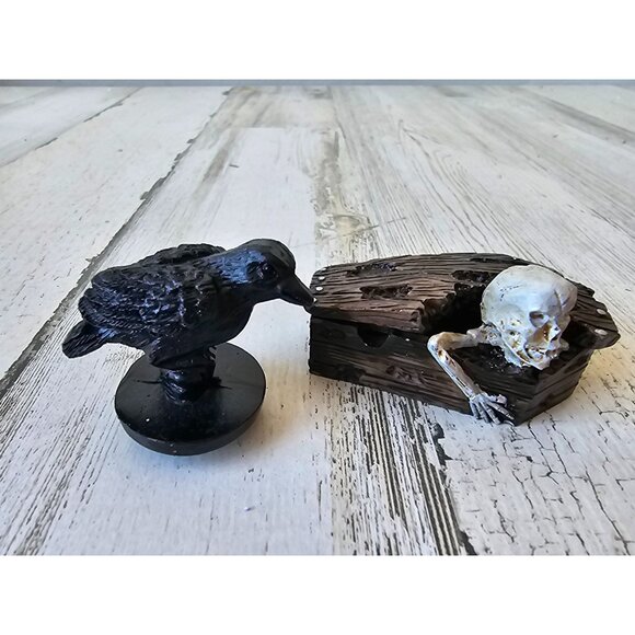 Vintage crow skeleton coffin village accessory decor Halloween crow - Picture 1 of 11